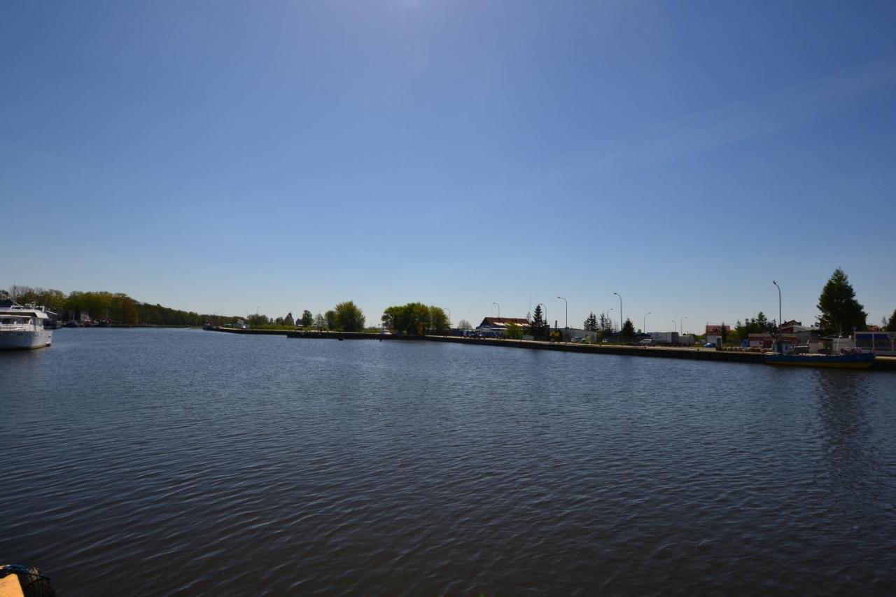 Darlowko Apartament Morski IV Экстерьер фото